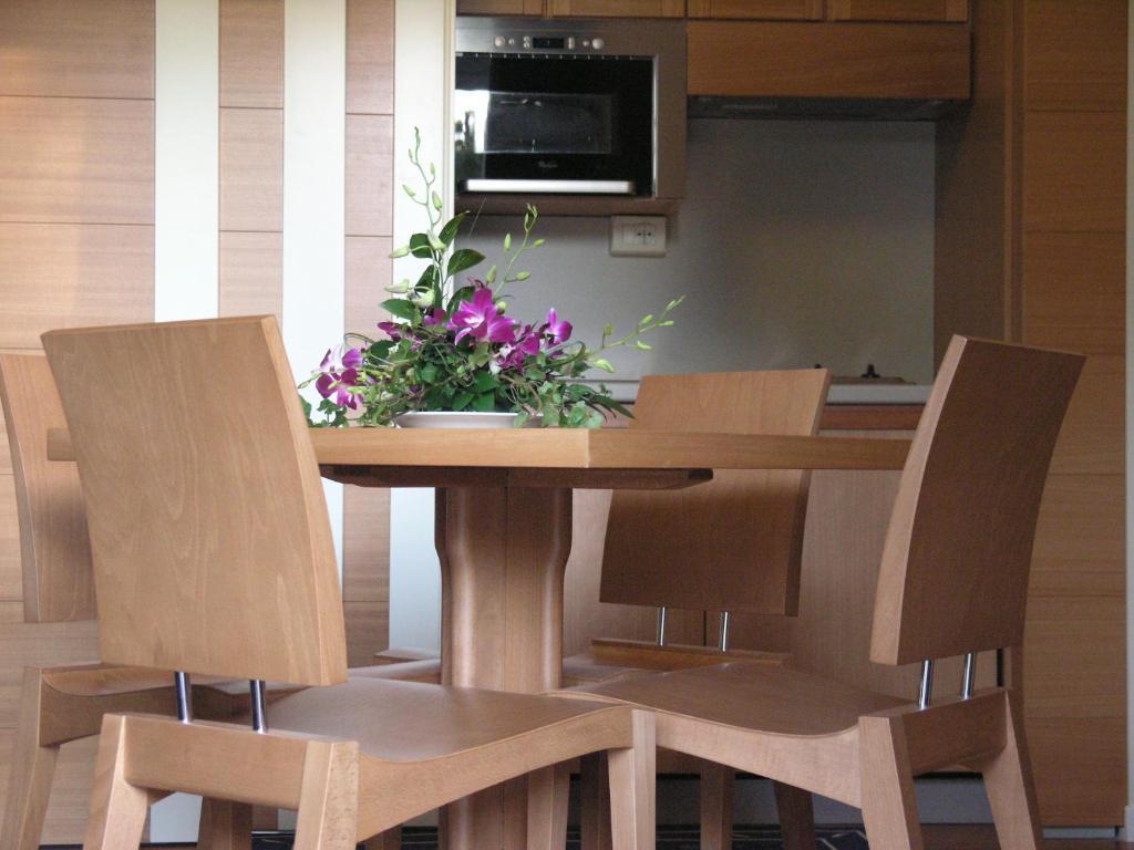 Aparthotel England Riccione Phòng bức ảnh