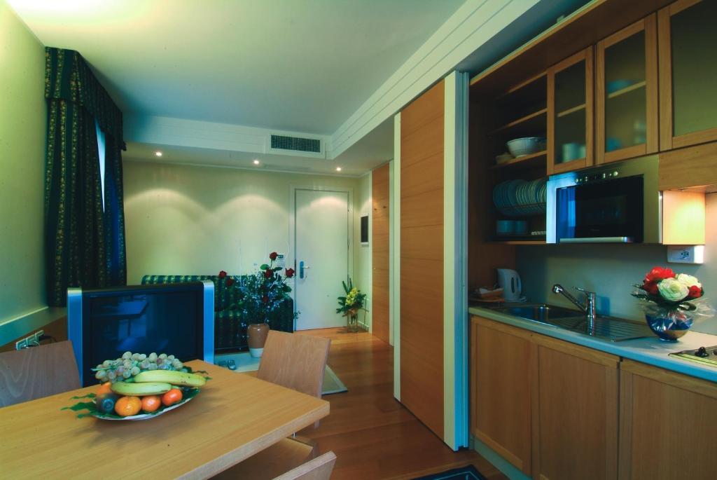 Aparthotel England Riccione Phòng bức ảnh