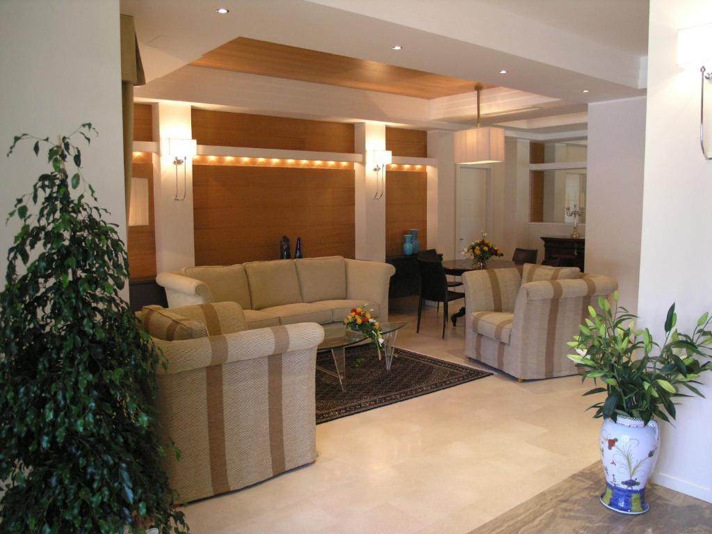 Aparthotel England Riccione Ngoại thất bức ảnh