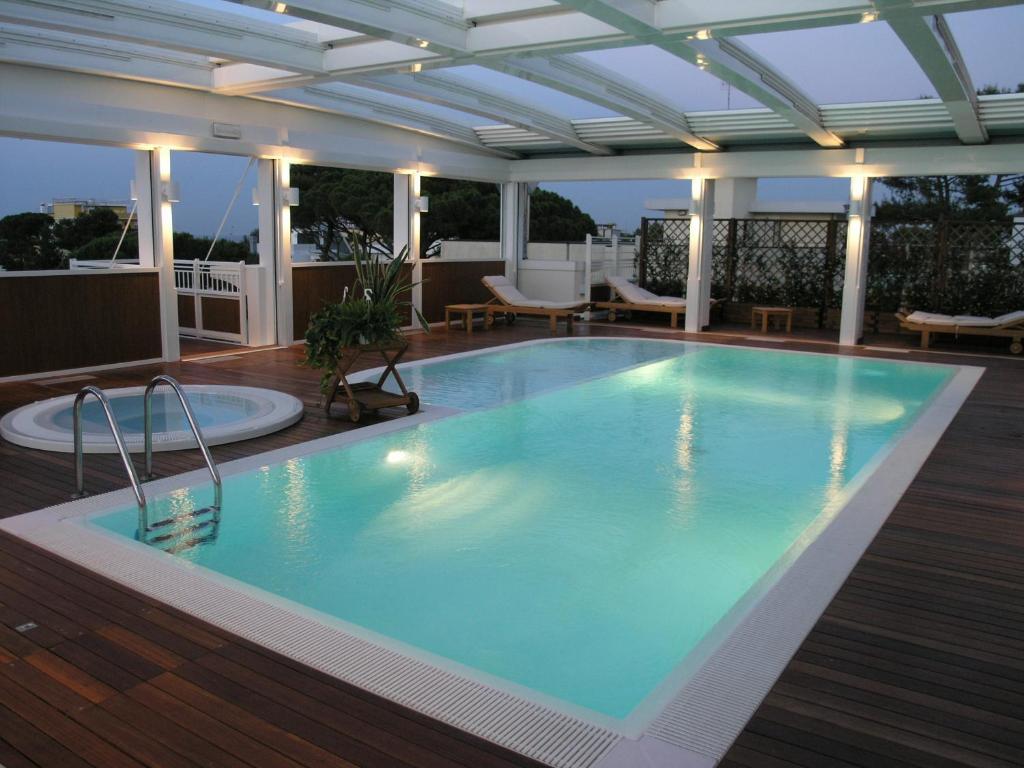Aparthotel England Riccione Ngoại thất bức ảnh